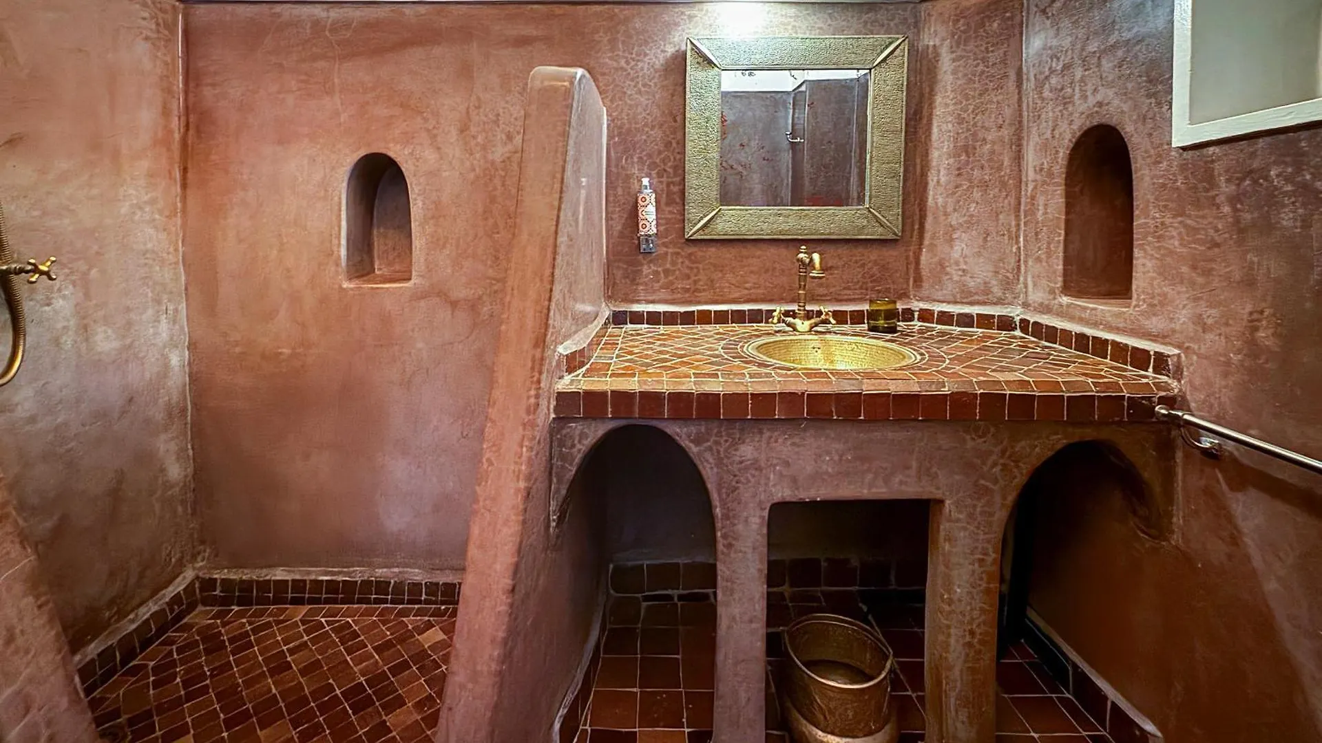 Villa Riad Privatif Avec Piscine Chauffee Au Coeur De La Medina Et Petits-Dejeuners Inclus Marrakesh