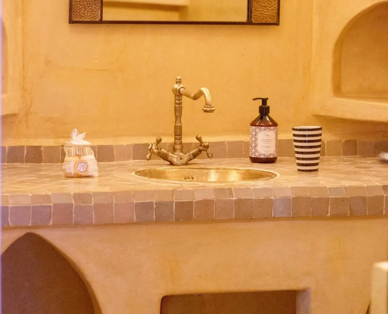 Villa Riad Privatif Avec Piscine Chauffee Au Coeur De La Medina Et Petits-Dejeuners Inclus Marrakesh Morocco
