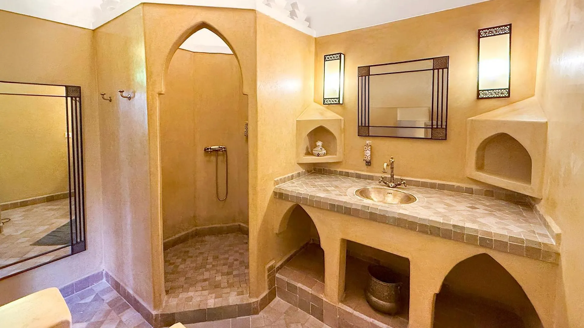 Villa Riad Privatif Avec Piscine Chauffee Au Coeur De La Medina Et Petits-Dejeuners Inclus Marrakesh