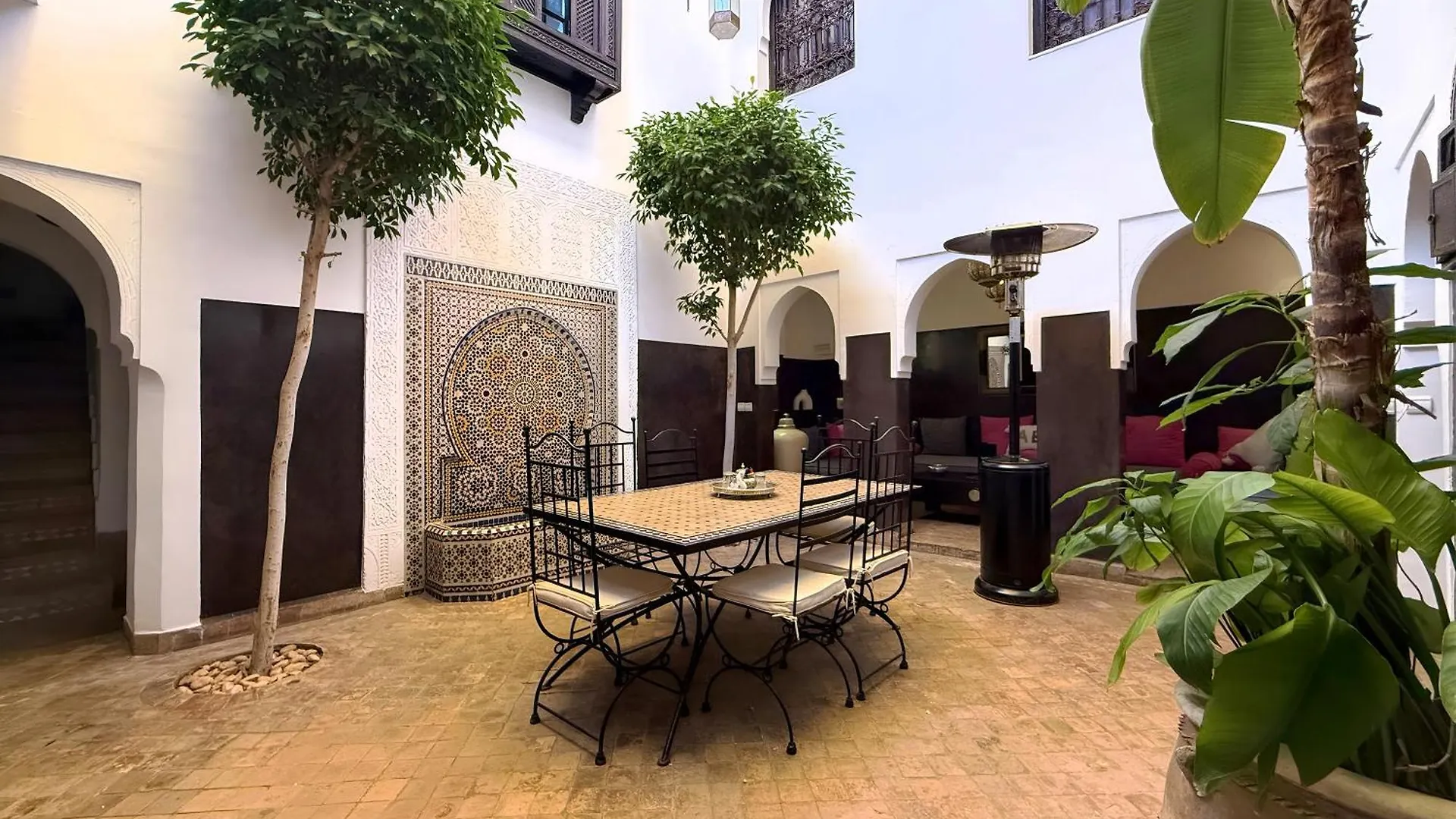 Riad Privatif Avec Piscine Chauffee Au Coeur De La Medina Et Petits-Dejeuners Inclus Marrakesh 0*,  Morocco
