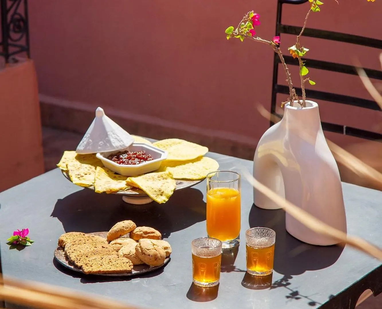 别墅 Riad Privatif Avec Piscine Chauffee Au Coeur De La Medina Et Petits-Dejeuners Inclus 马拉喀什 摩洛哥